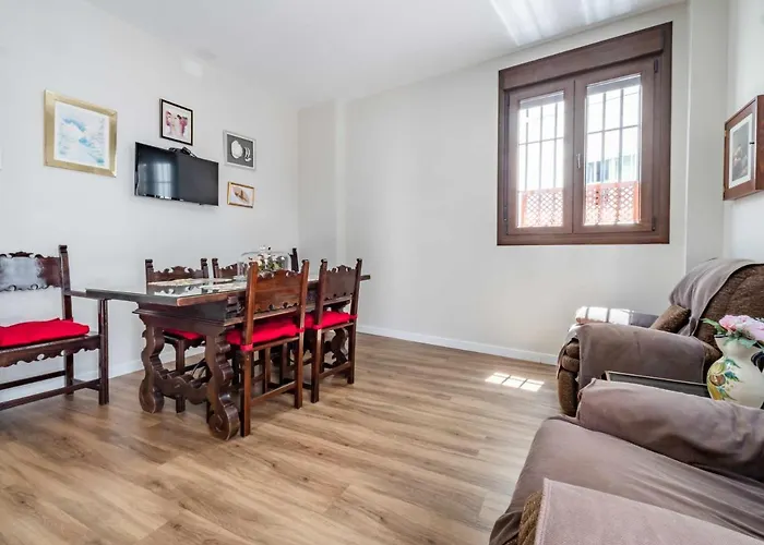 2 Bedrooms 2 Bathrooms - Triana- Appartamento