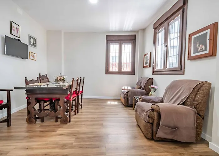 2 Bedrooms 2 Bathrooms - Triana- Appartamento *